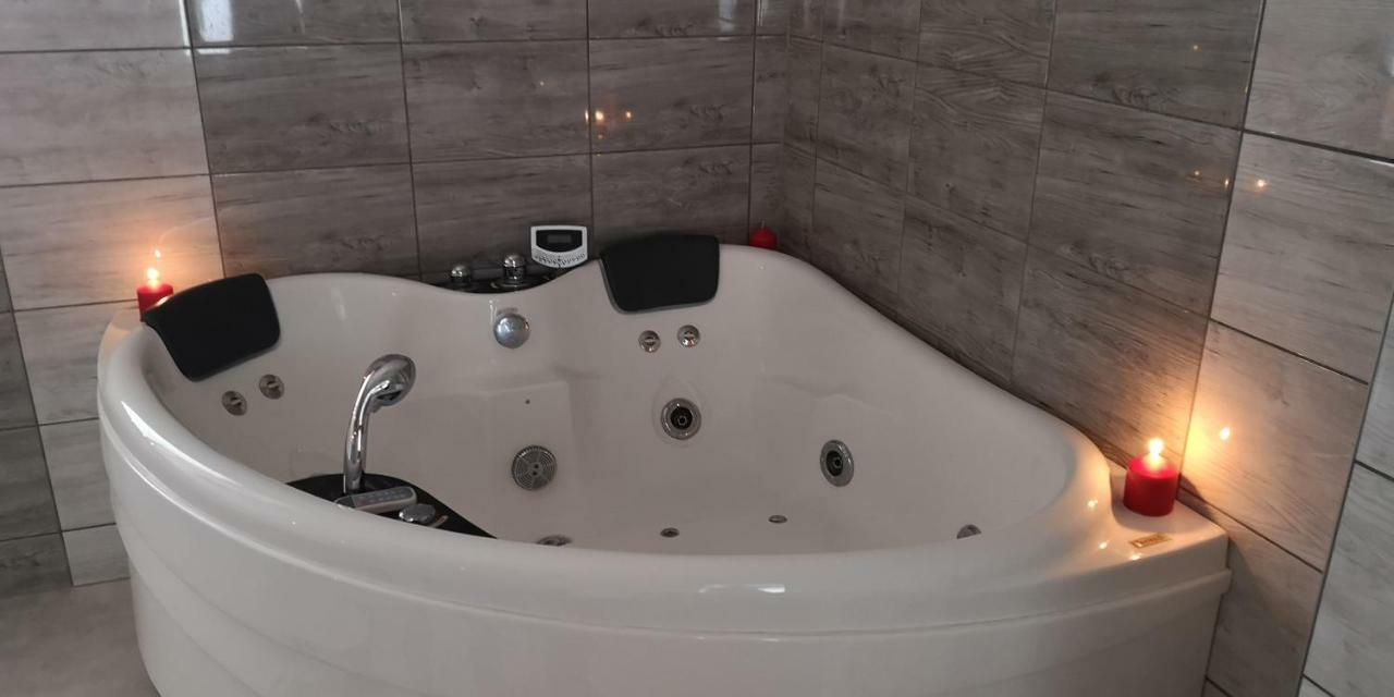 קלייפדה Apartamentai Su Dziakuzi מראה חיצוני תמונה